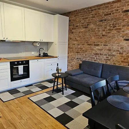 Urban Premium No 2, Free Private Parking, Self Check-in * 霍茹夫