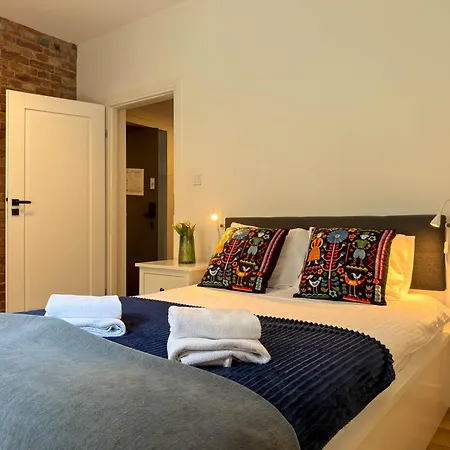 Apartment Urban No 2 - Terrace - Air Condition - Free Parking *