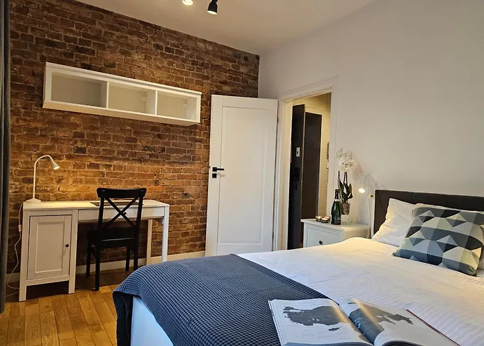 Urban Premium No 2, Free Private Parking, Self Check-in